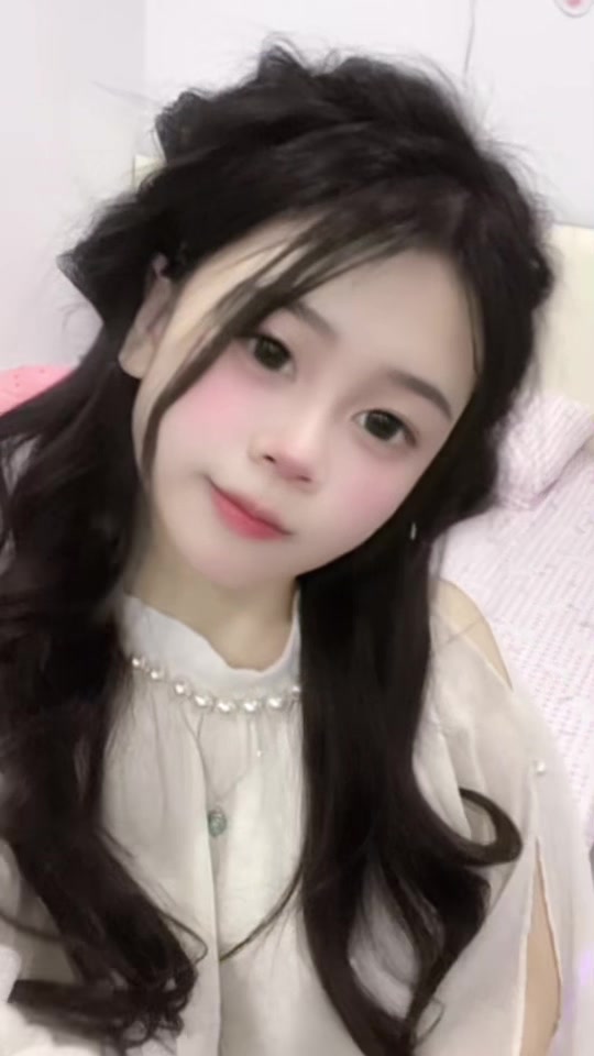 @Măng Cụt Hay Dỗi