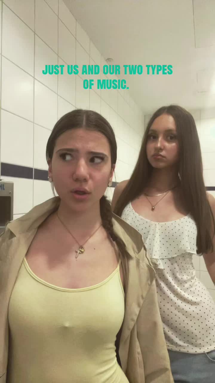 @𝐞𝐦𝐢𝐥𝐲