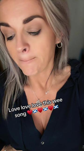 @🖤deedee412