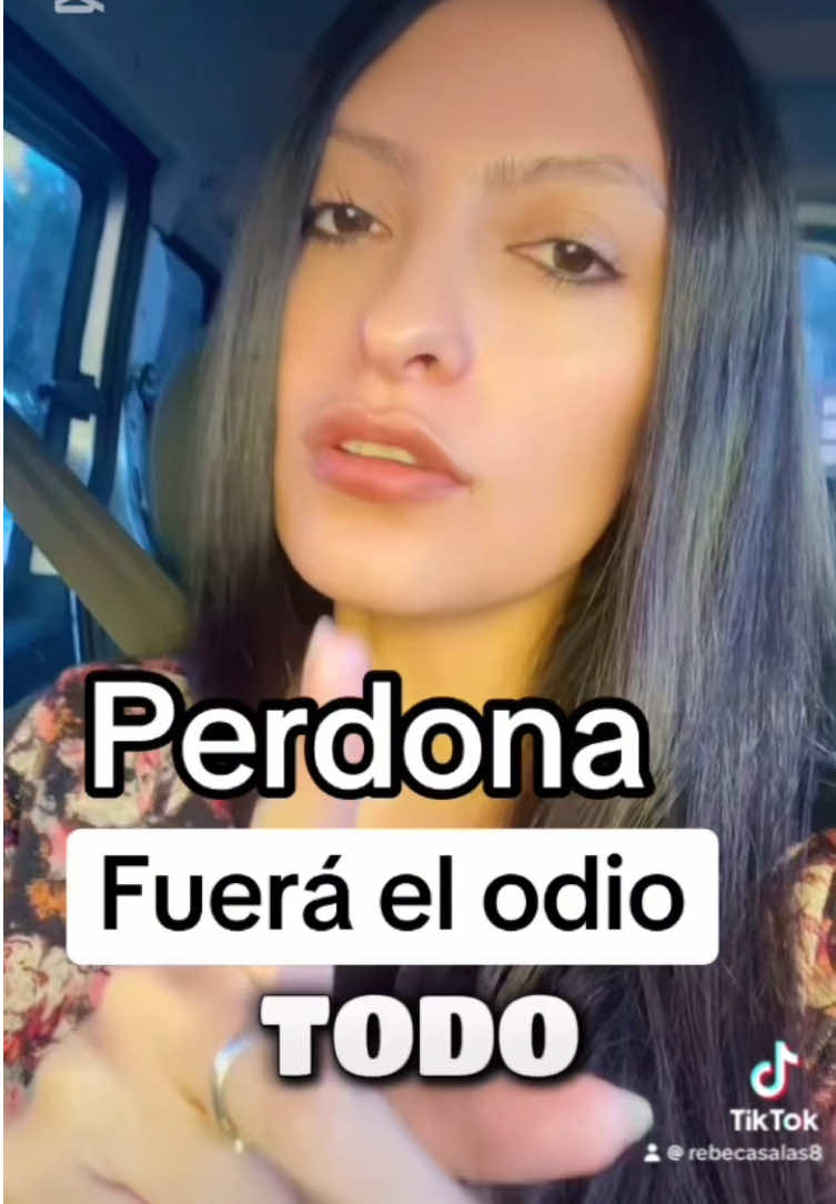 @rebecasalas8