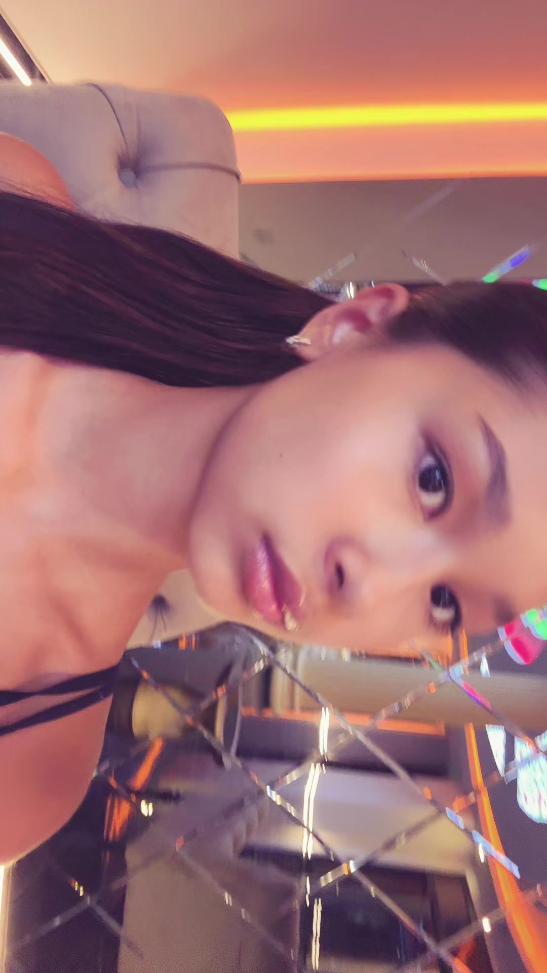 @daniyaa_