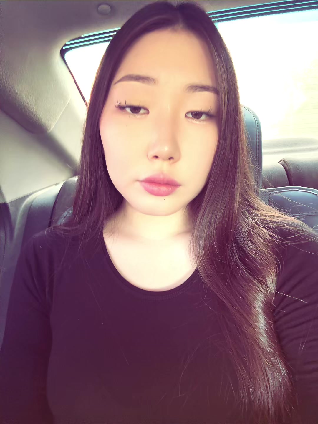@...