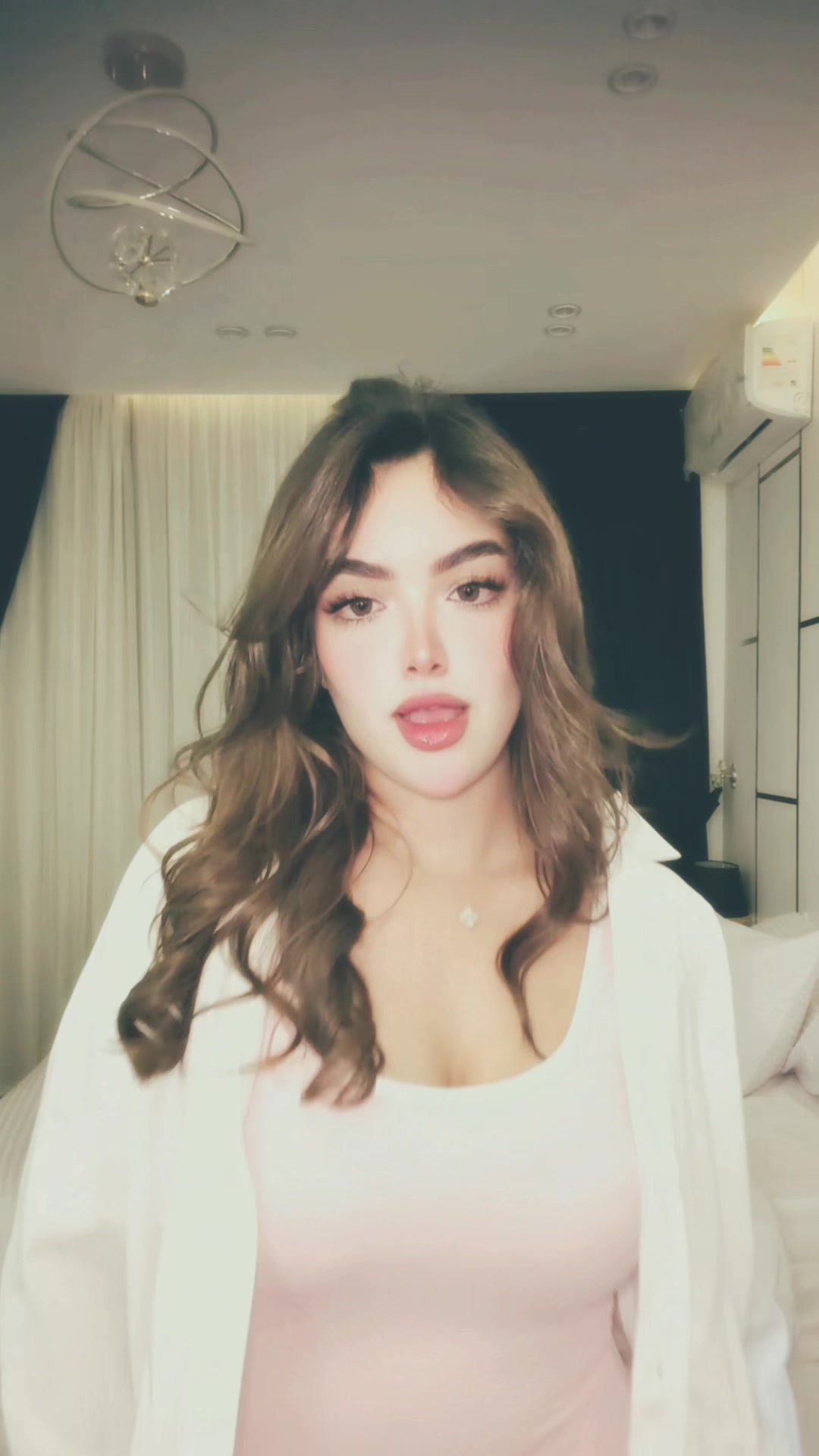 @MARYAM🦋