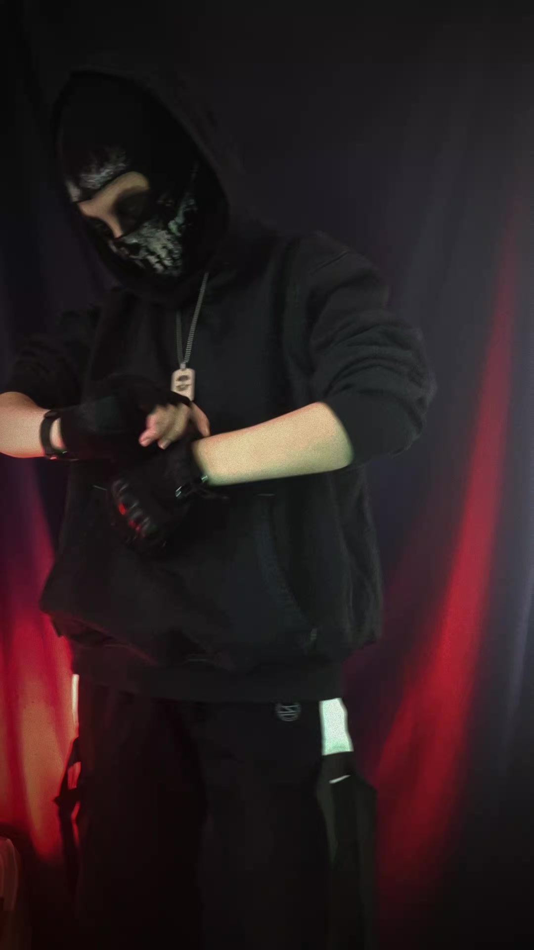 @𝖘𝖍𝖆𝖉𝖔𝖜