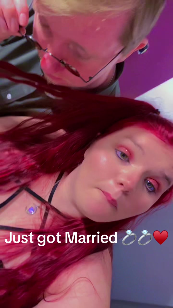 @Purplesprinkles21