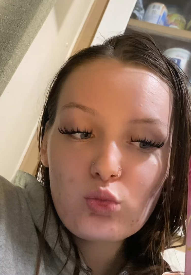 @f&aring;y&ecirc;ę || SAHM 🧞&zwj;♀️💜&rsquo;