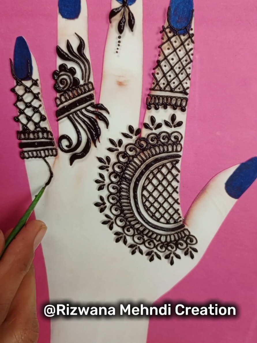 @Rizwana Mehndi Creation