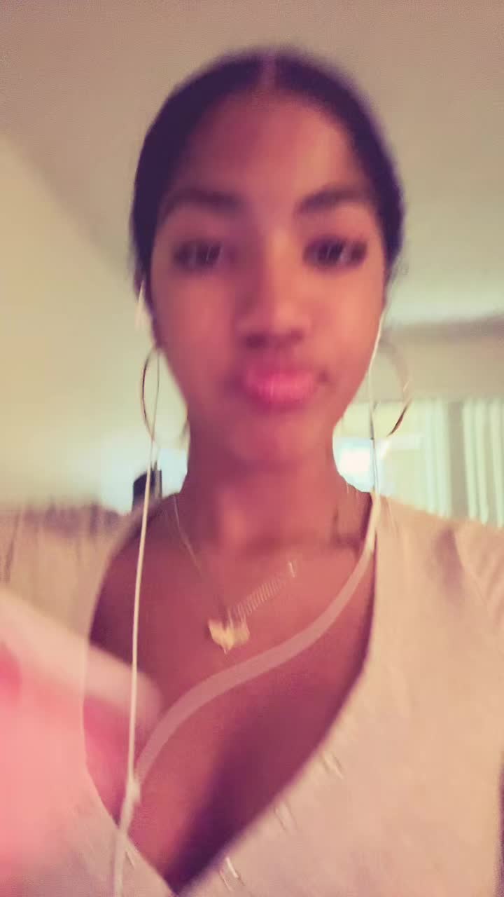 @🎱🐆🥂🍒🌇