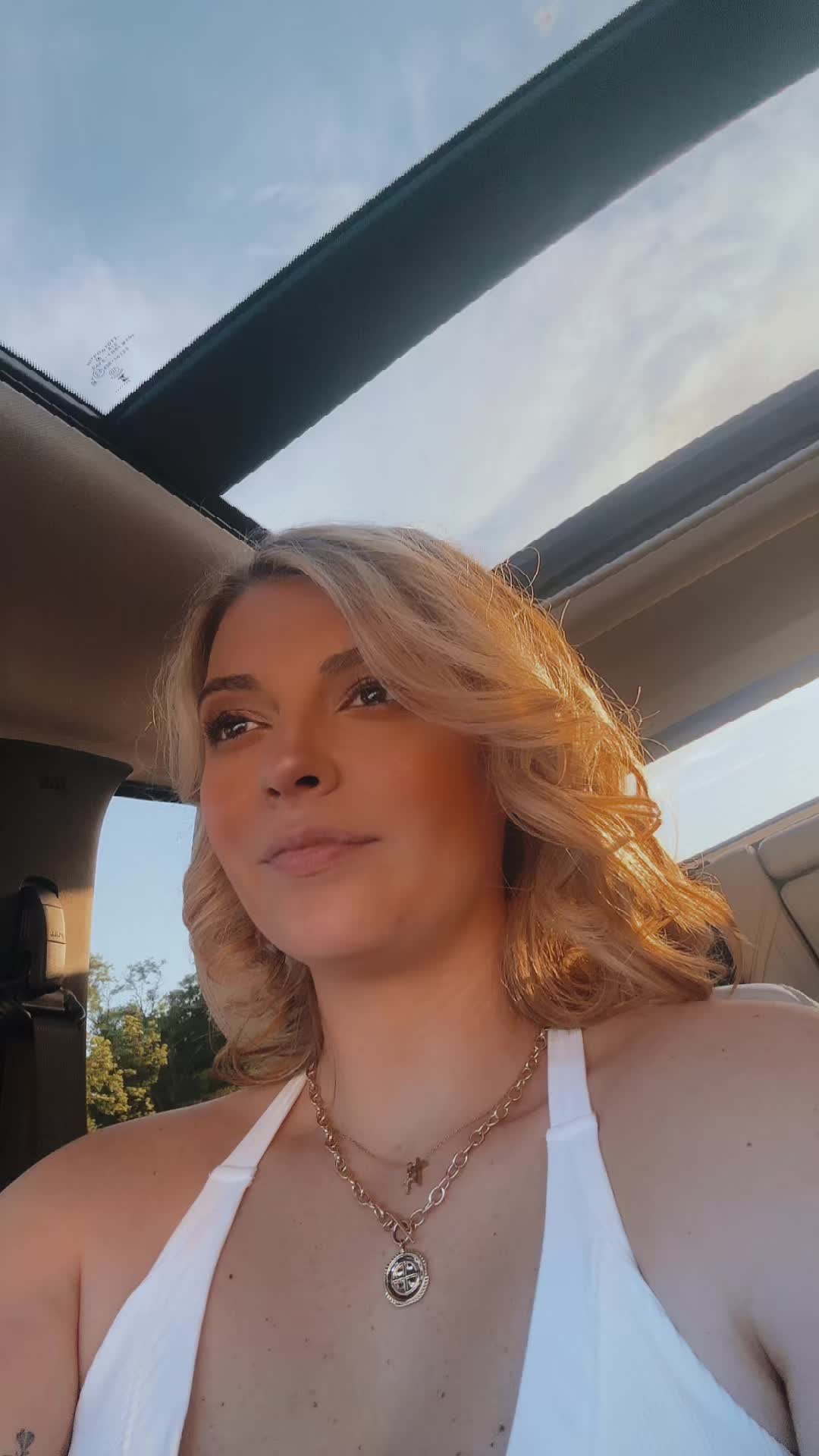 @Chloé💛