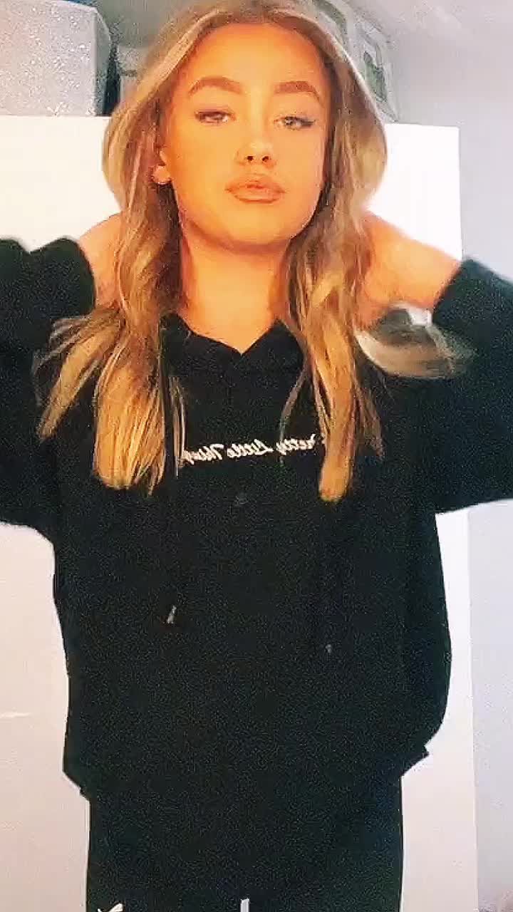 @freya x👻