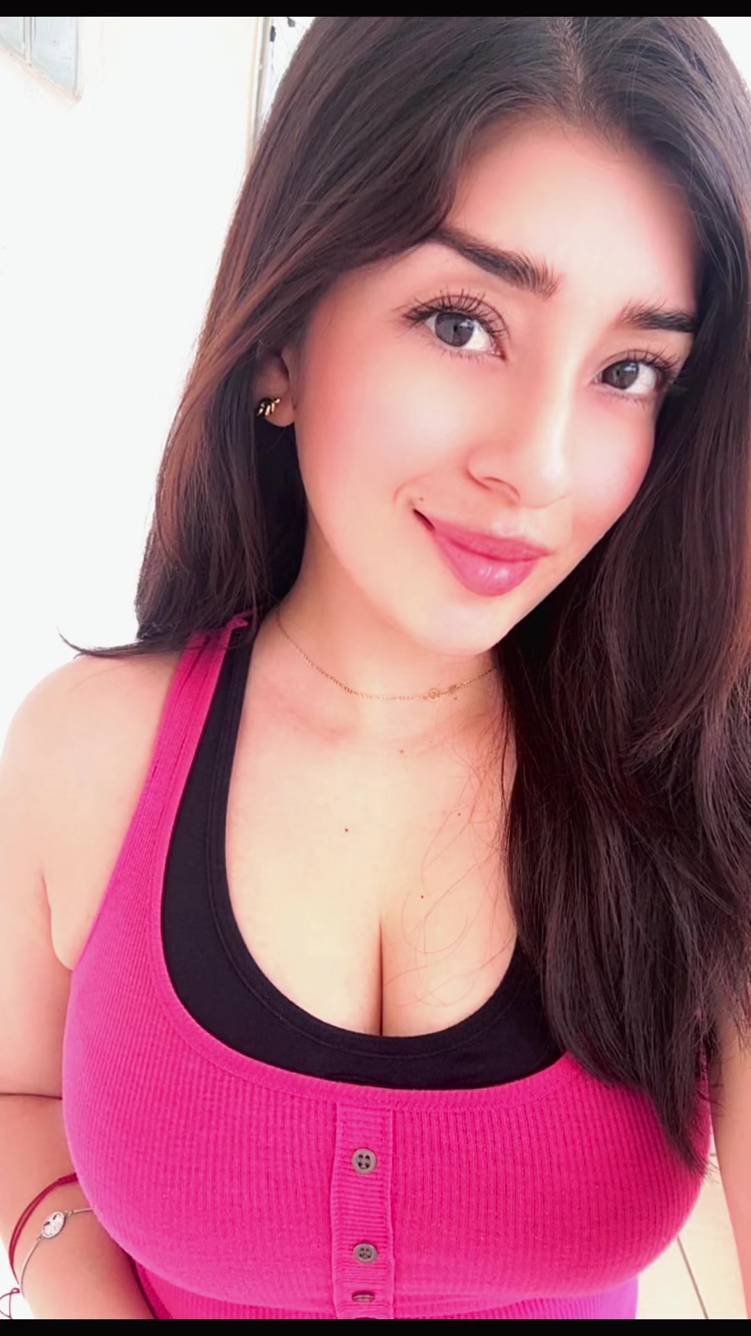 @hoolaluu