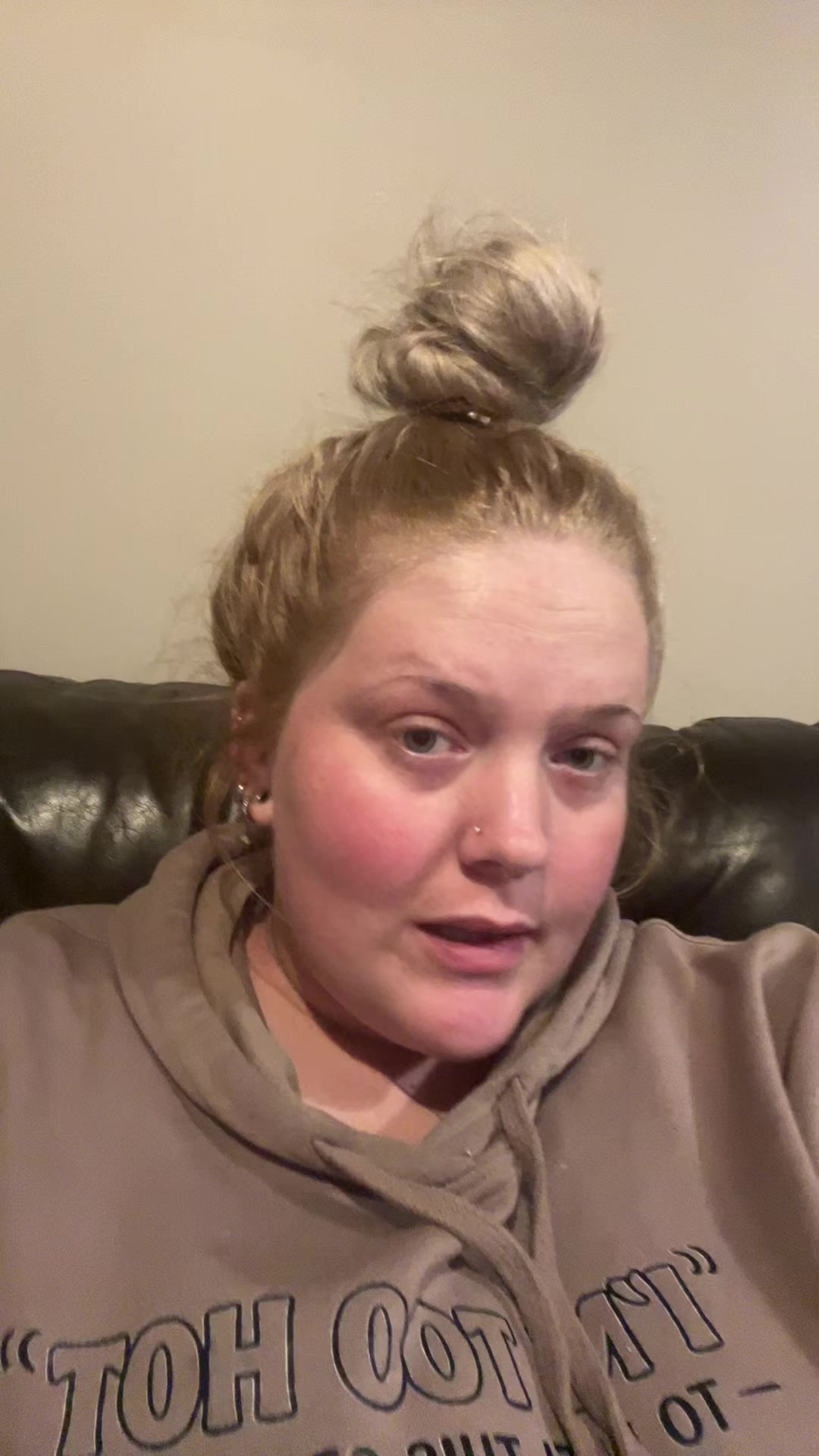 @caitlinabigale