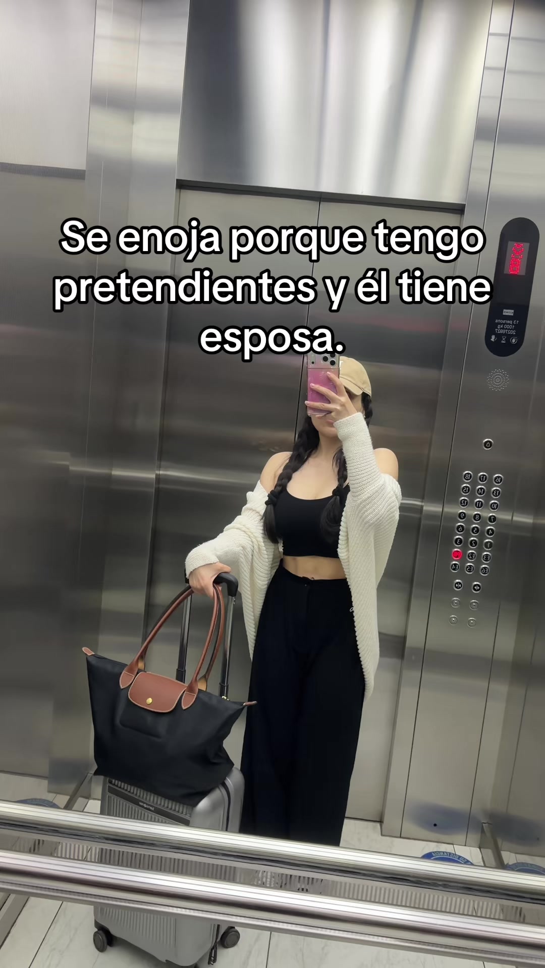@Mine Morales