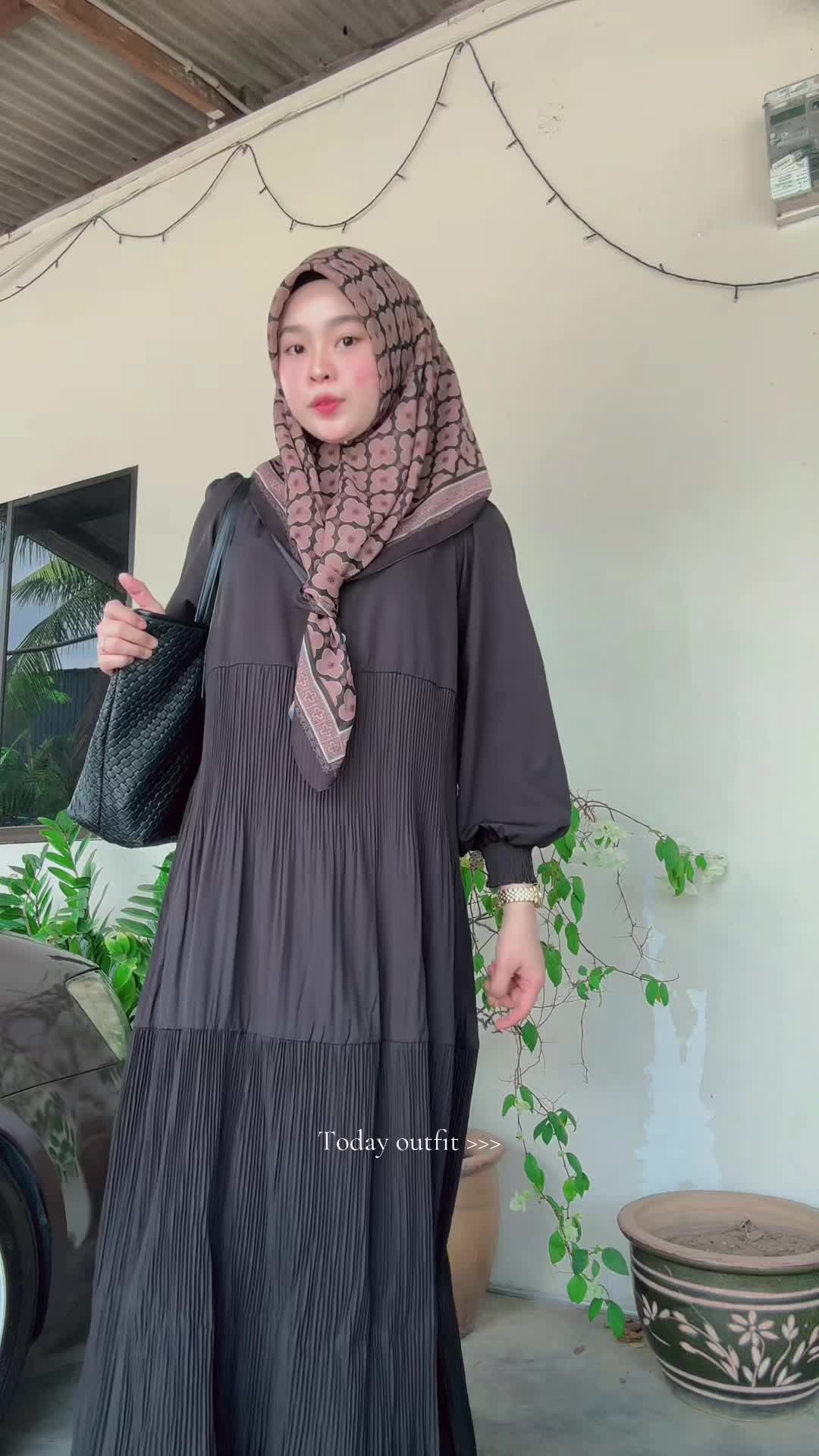 @aleyamaisarah