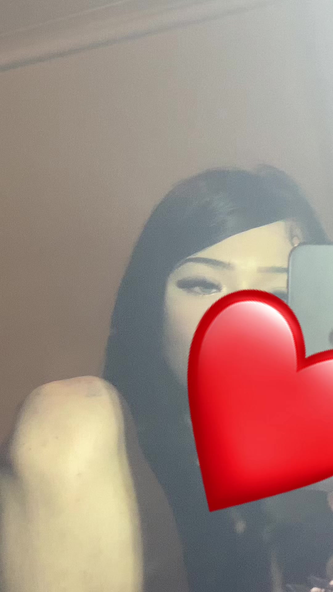 @𝓜🧟&zwj;♀️