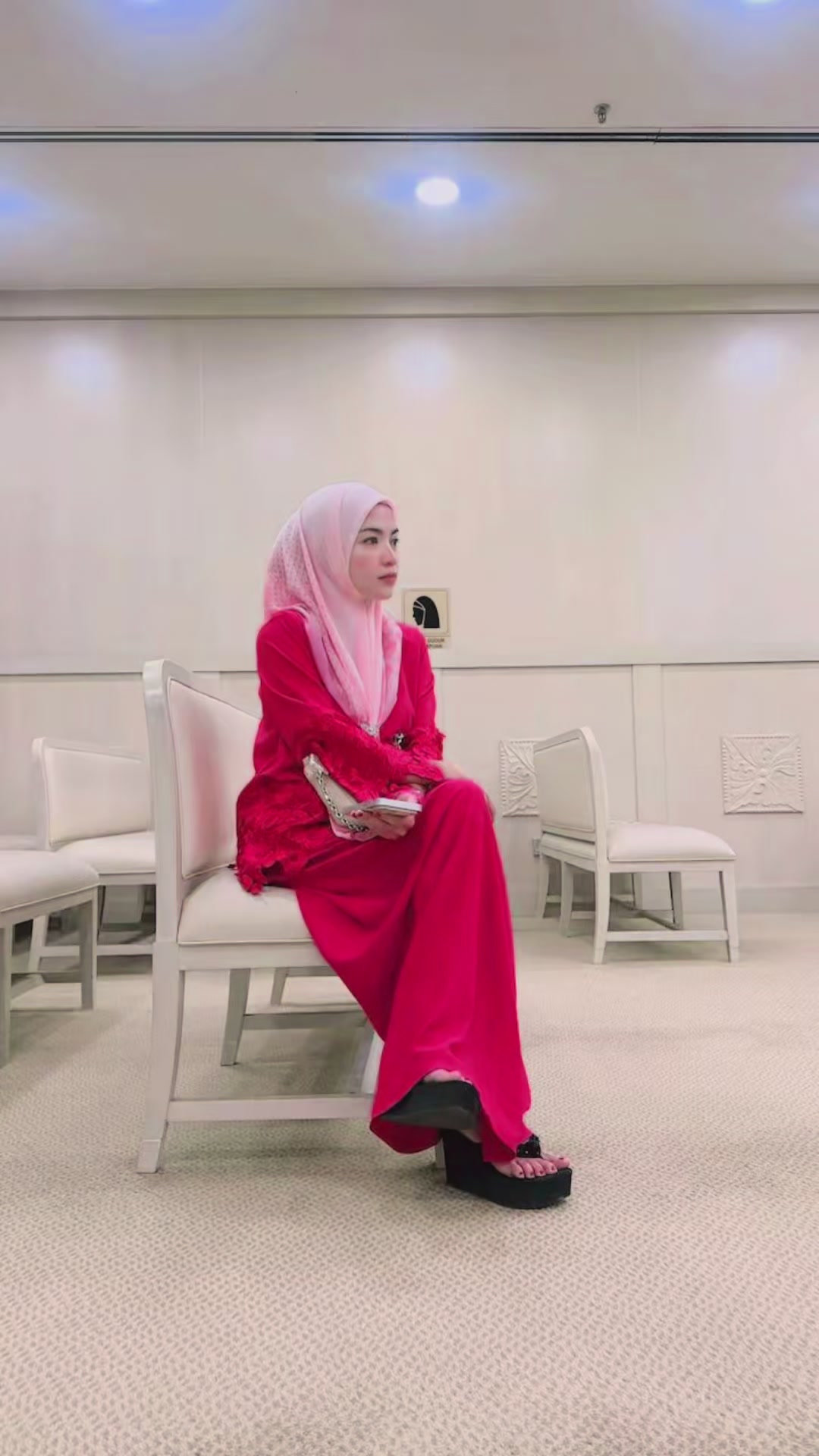 @Iamfaramoyy🦋