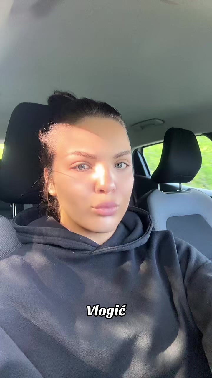 @makicakaomakica