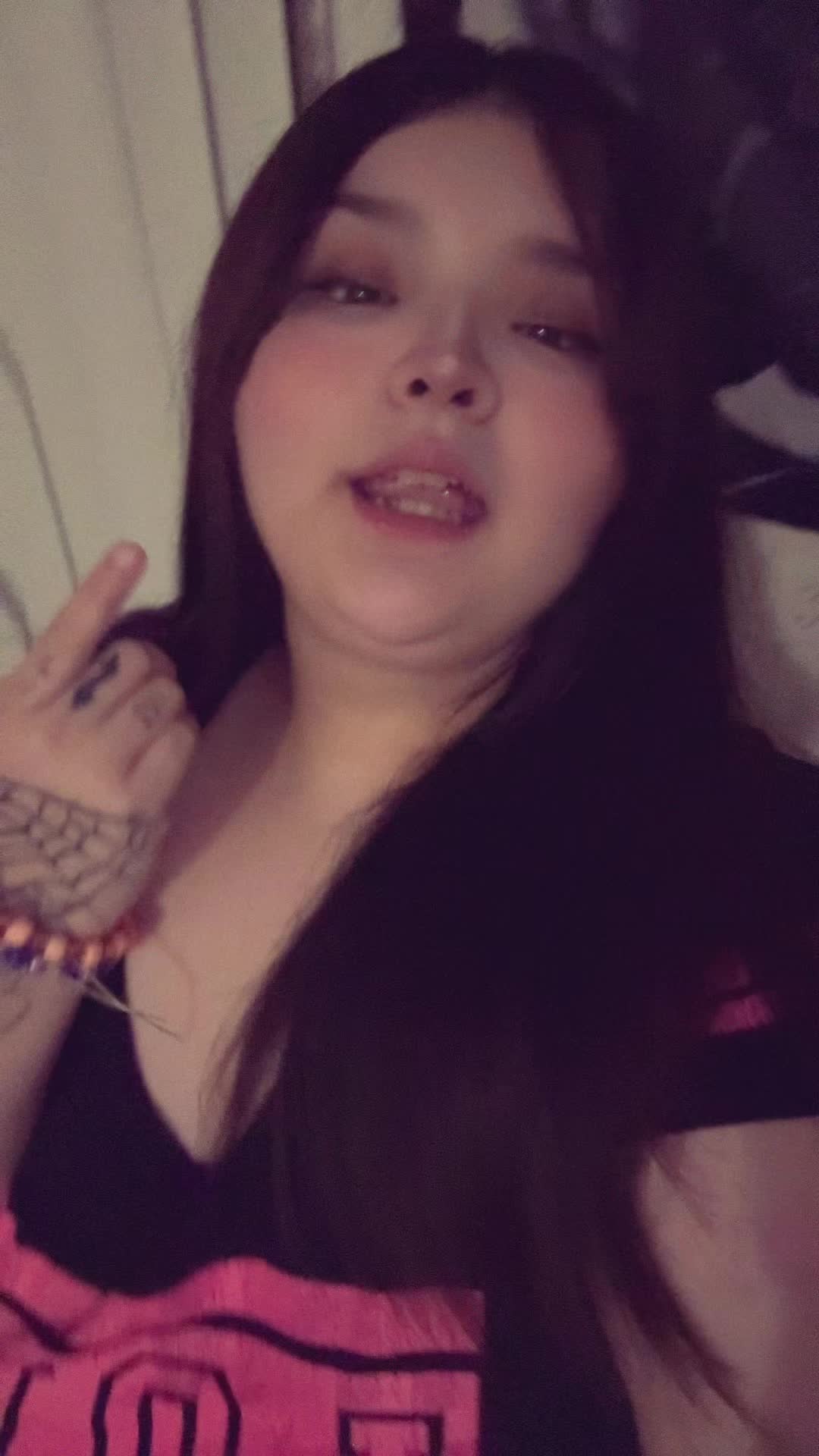 @Bella🥰