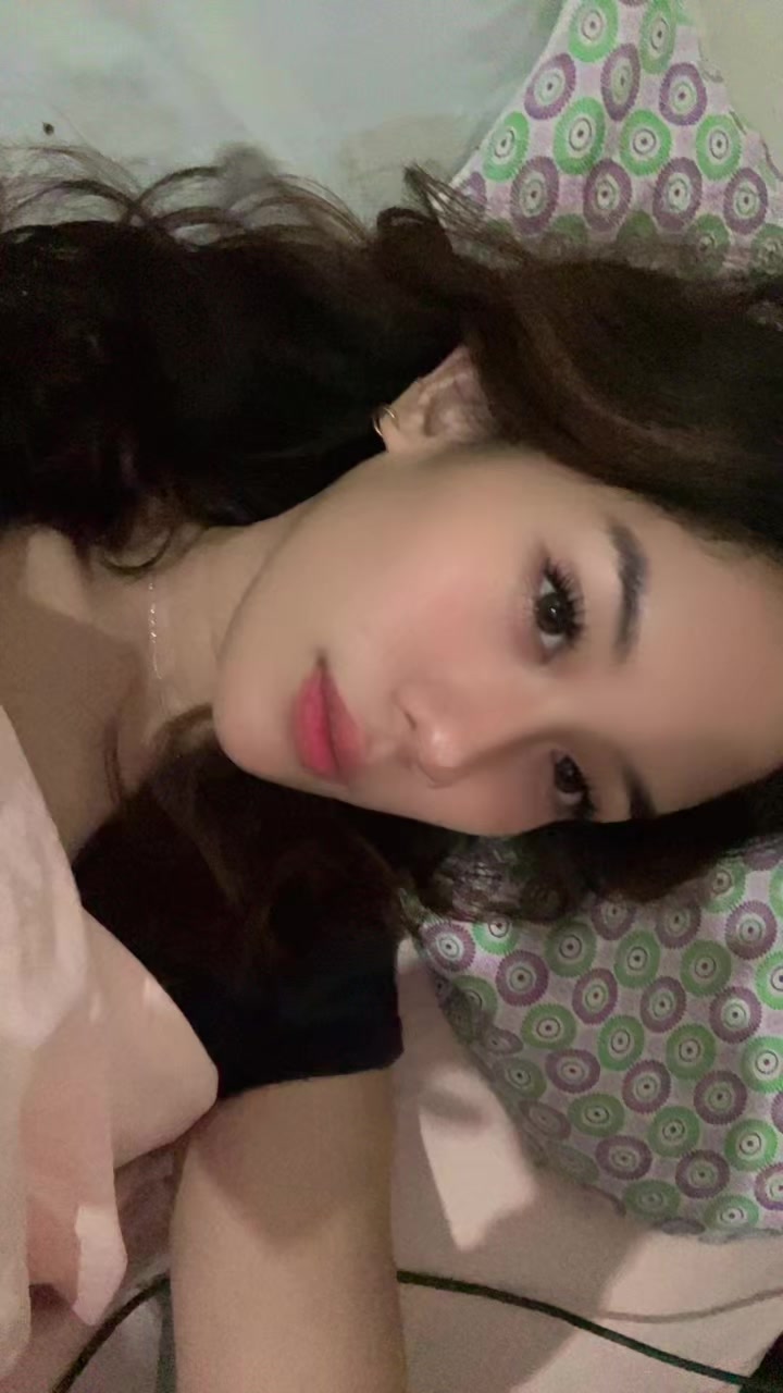 @️