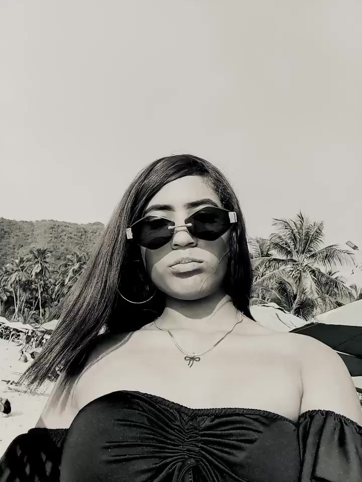 @Roy🌸👸🏻.