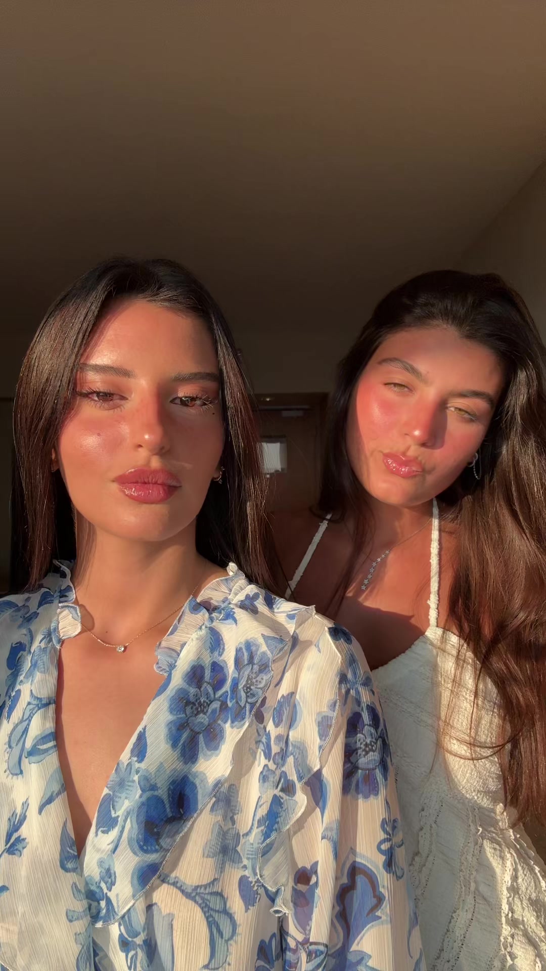 @זאת עם השמלות המפורסמות ✨
