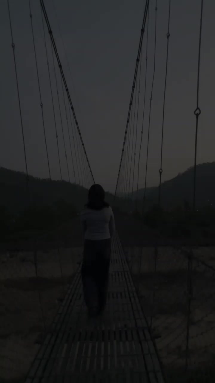 @🖤