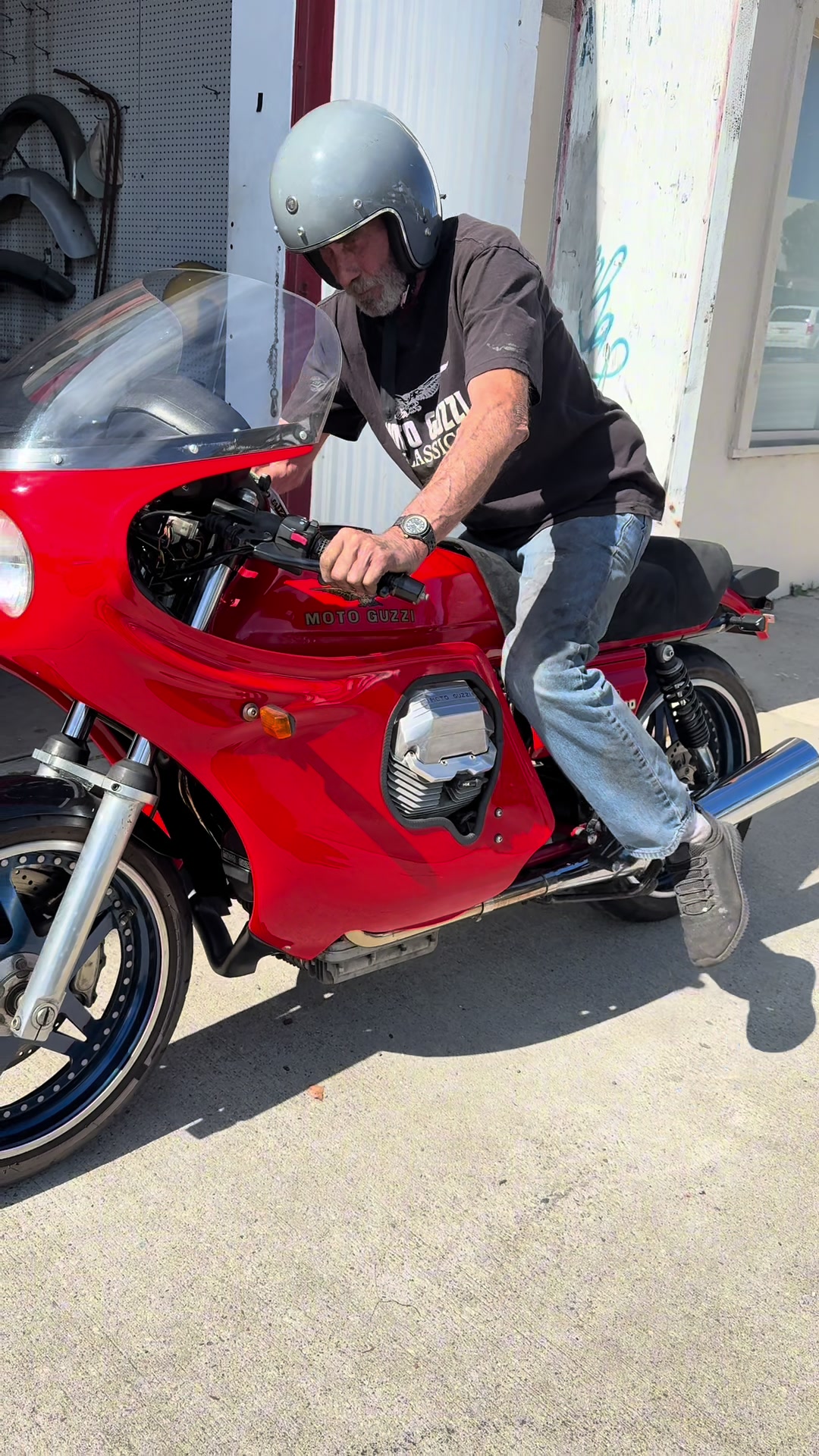 @MotoGzziClassics