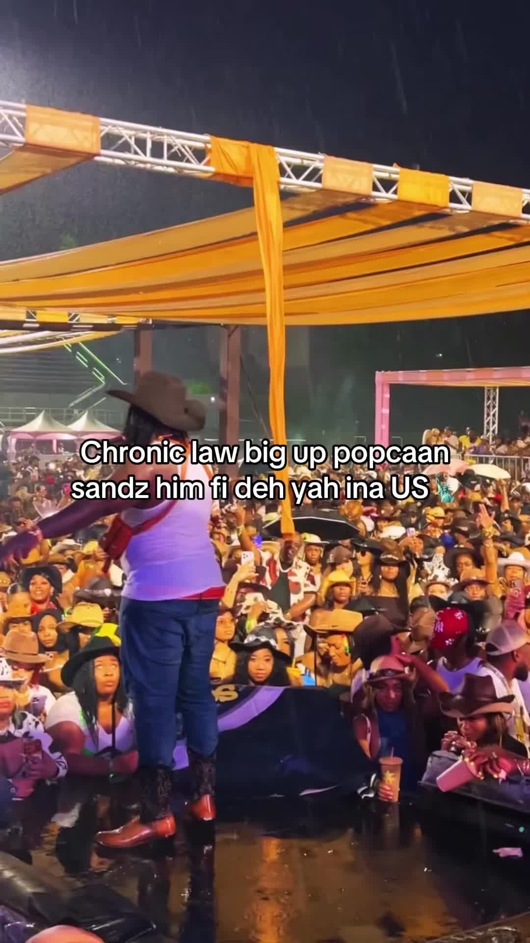 @Scoop Jamaica