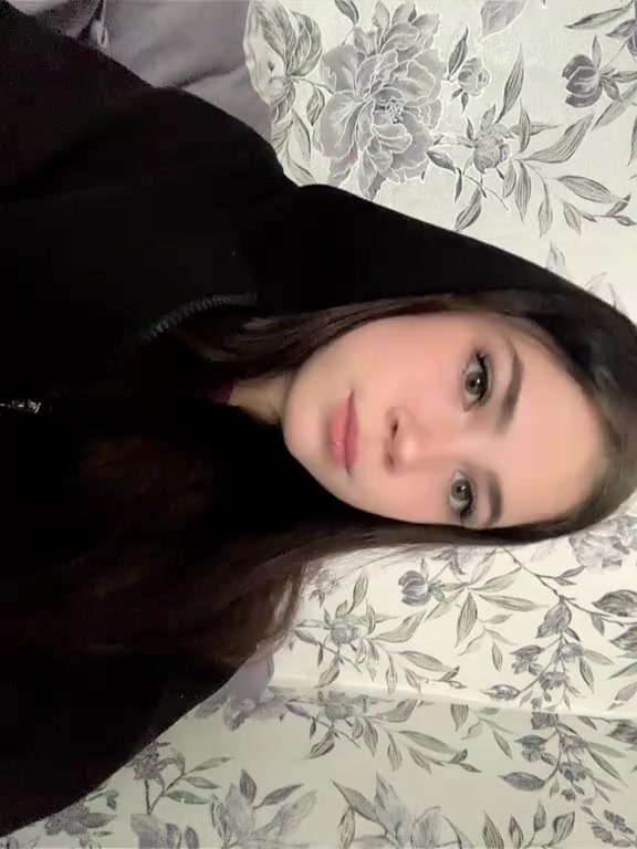 @Юстя хрустя 💘💞