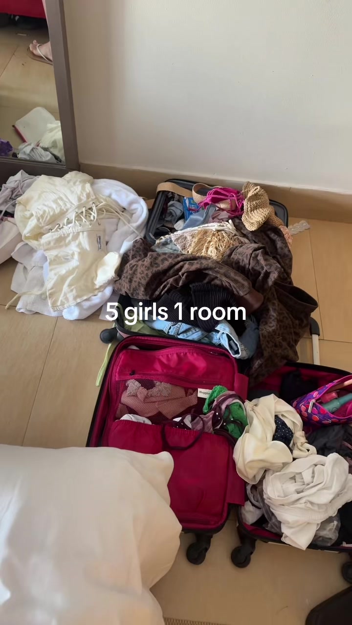 @Sophia