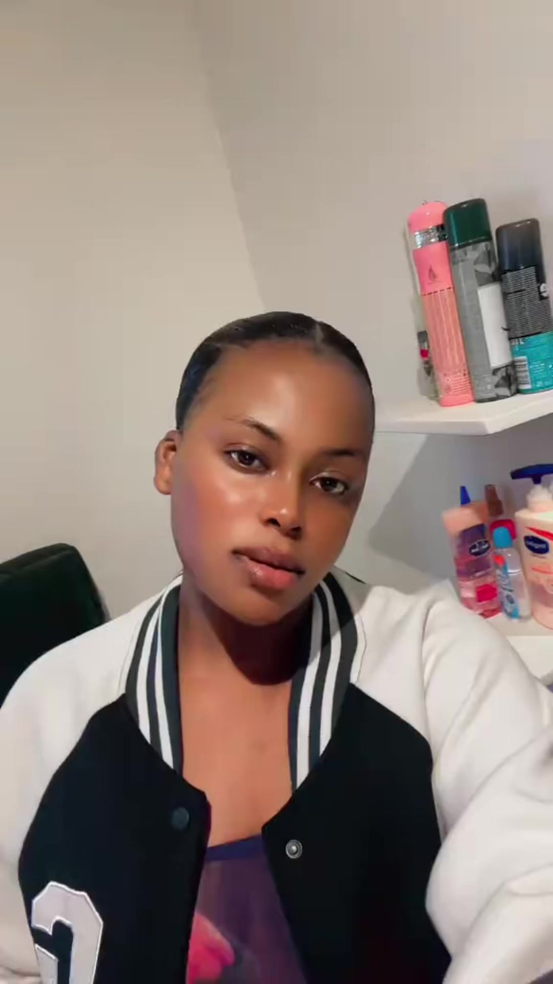 @Tasha🦋🪢🕷️🩸