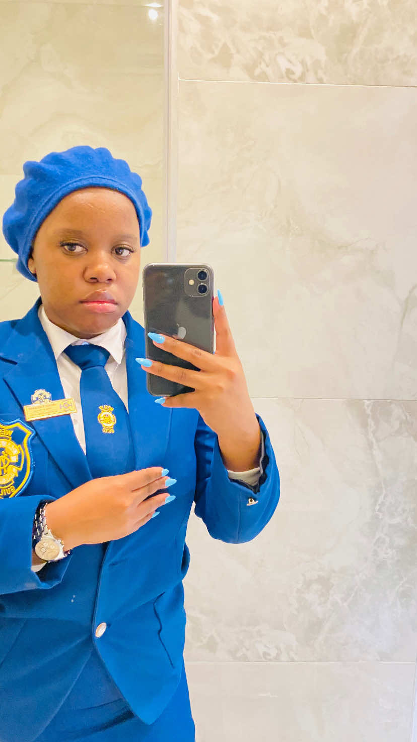 @LwandiNgubane🧸🎀