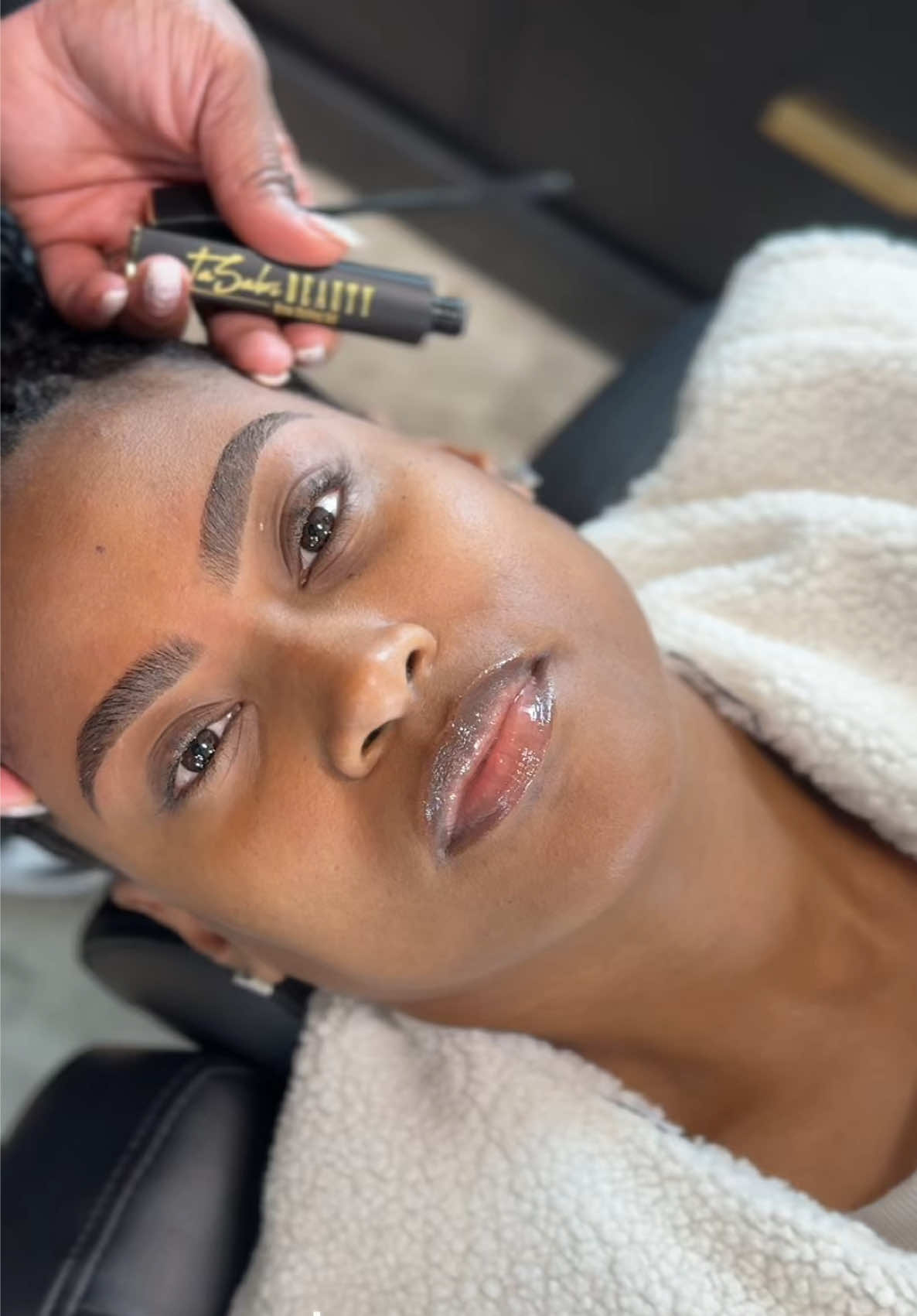 @DMV Master Brow Specialist