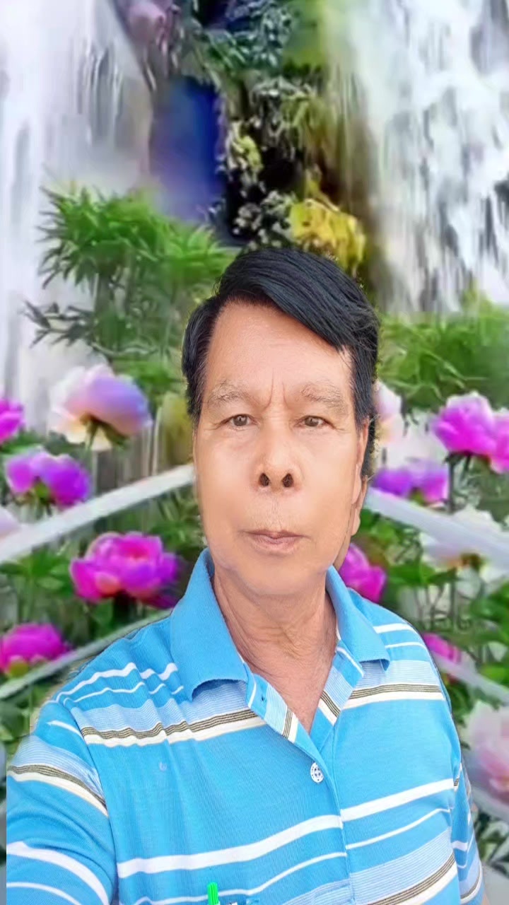 @เพชร ชมภู
