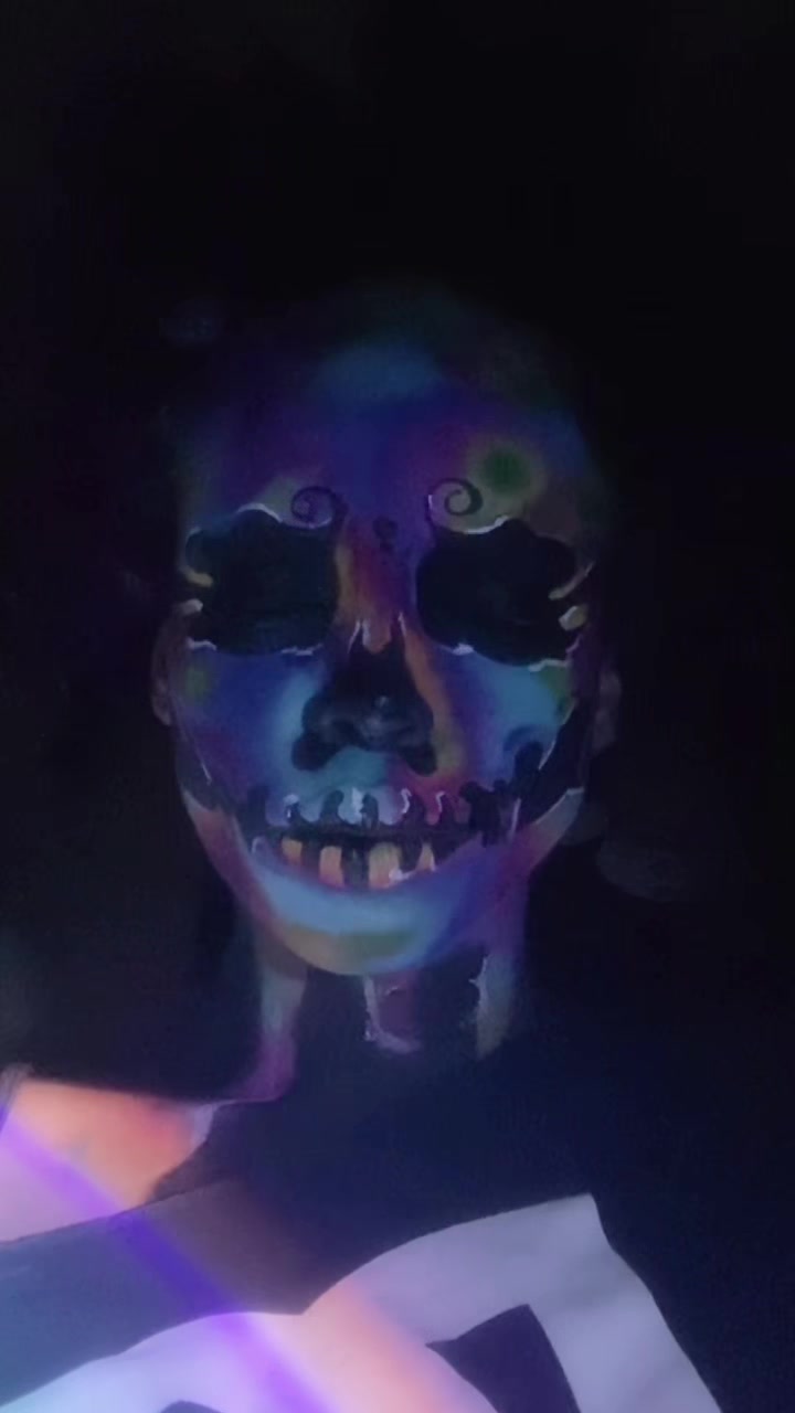 @iiridescent