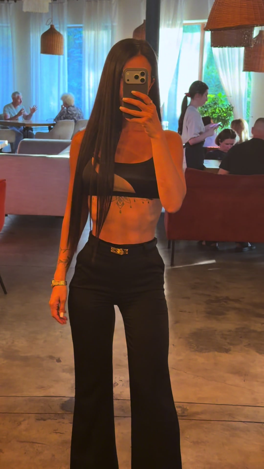@Карина