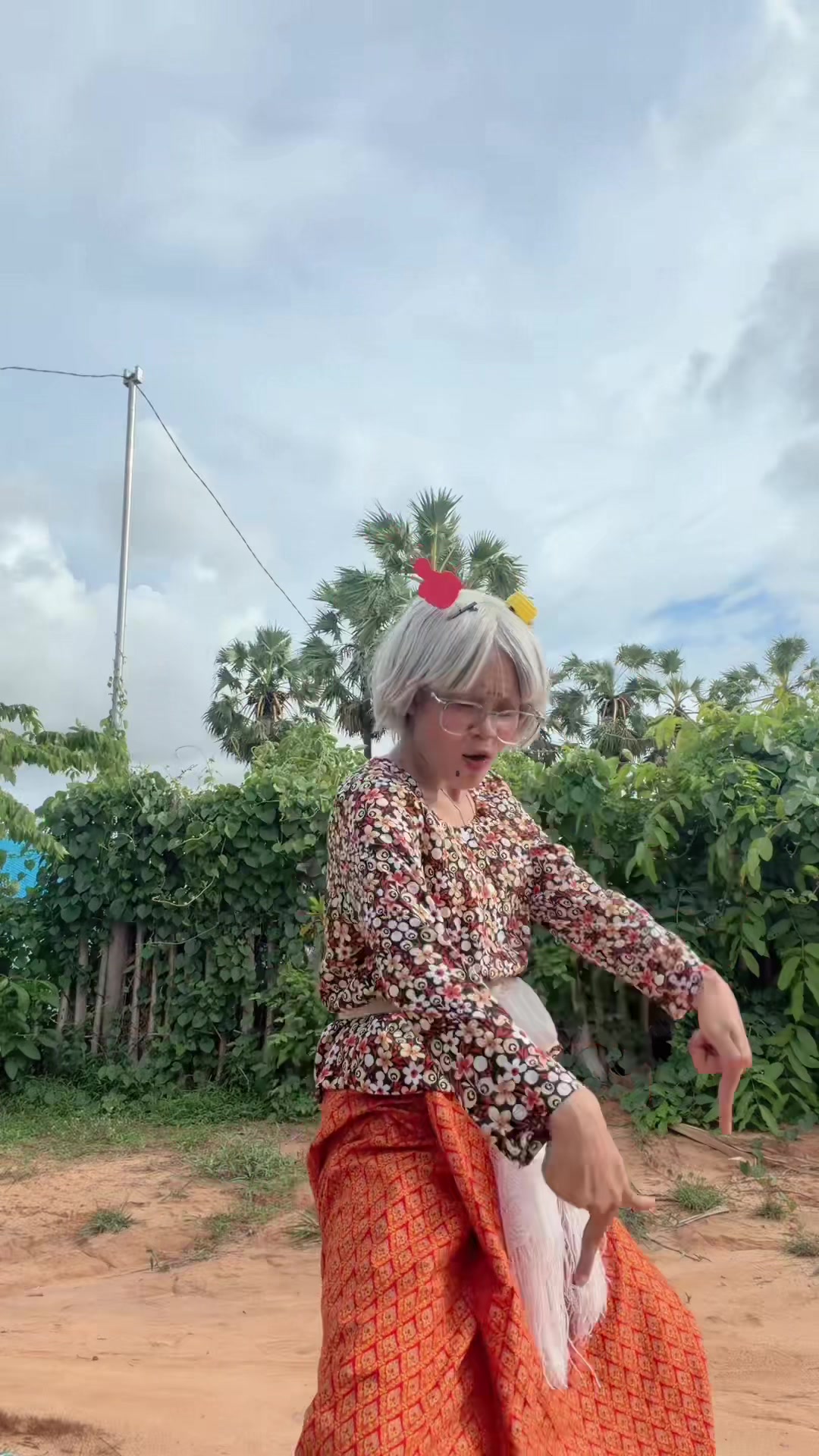 @๐ธ Mak Oun Lyka ๐ธ