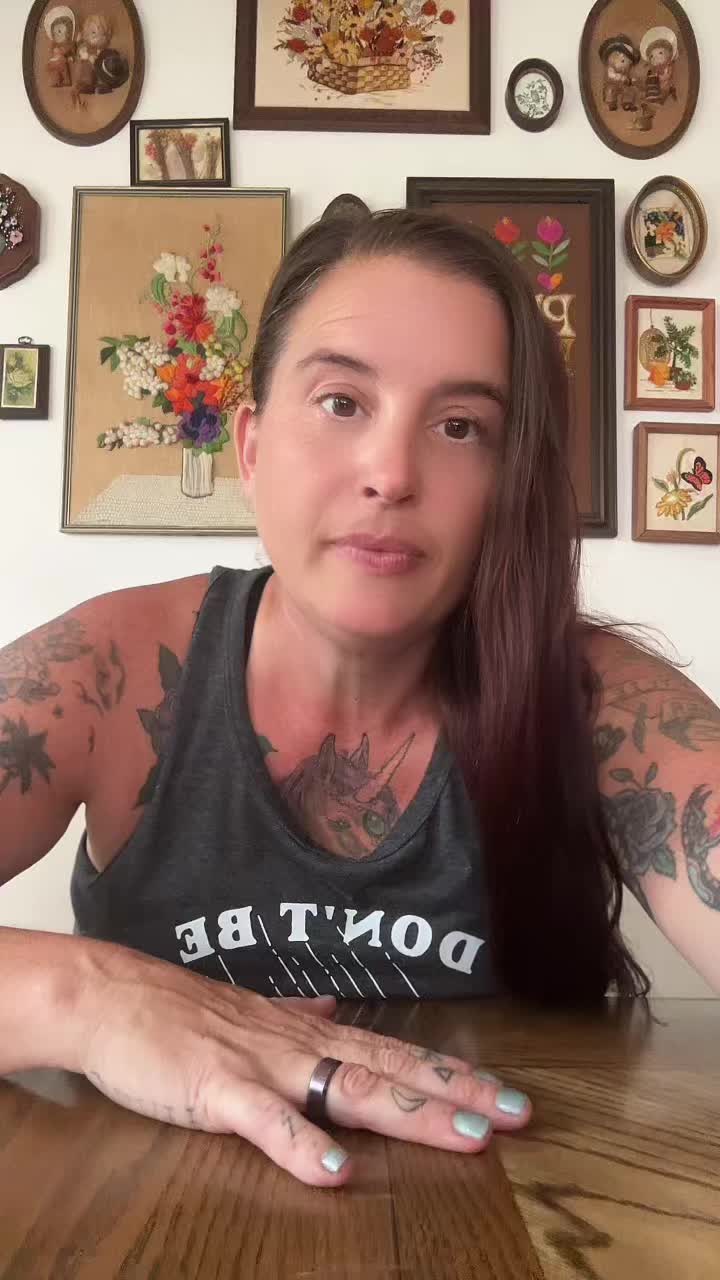 @oncearollerskatingbabe