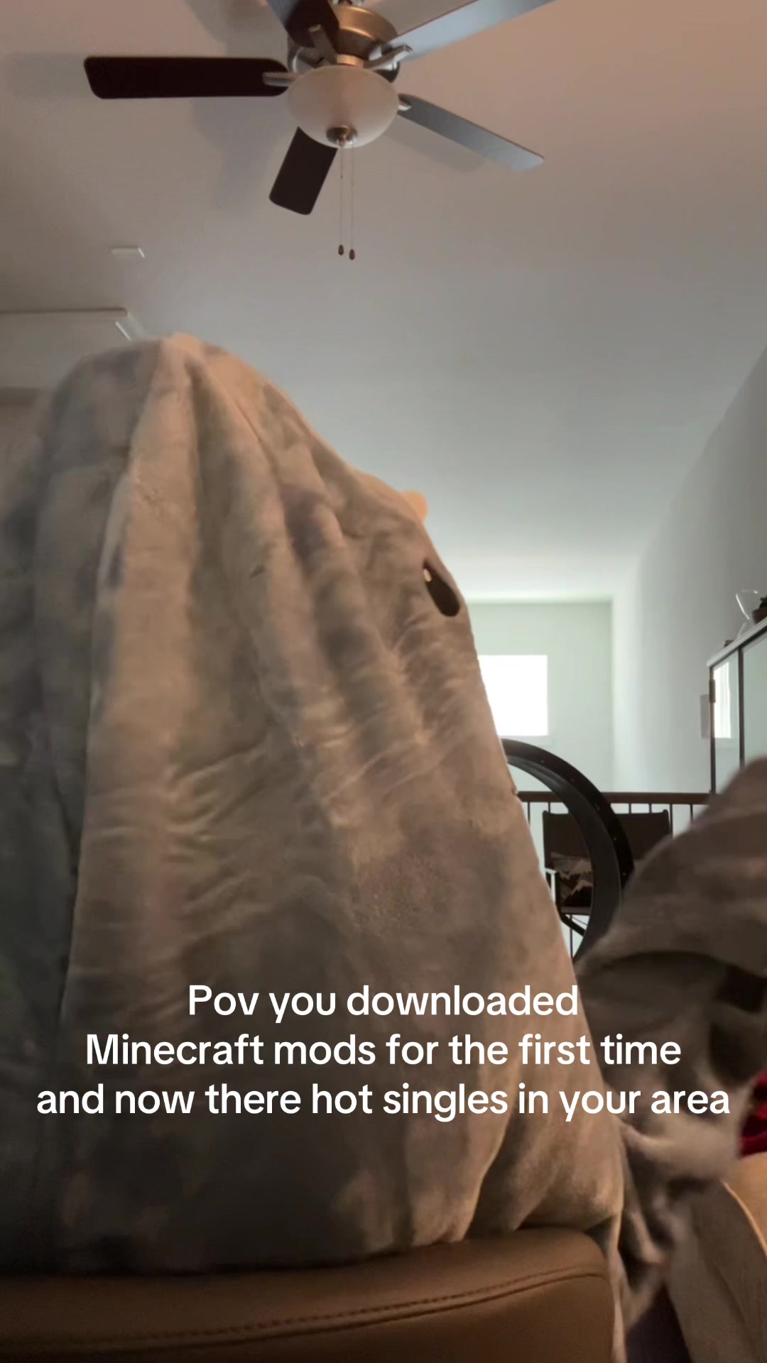 @Iz