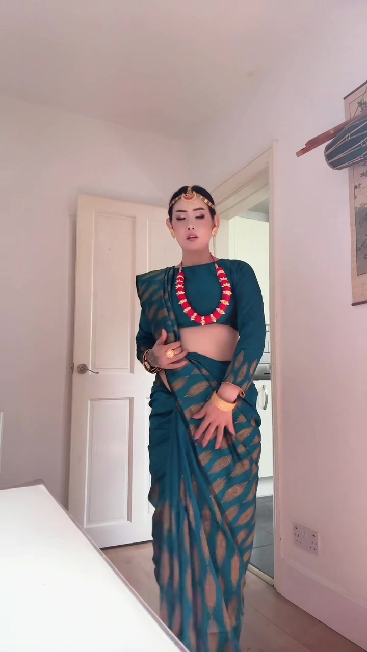 @Amira limbu🇬🇧🇳🇵