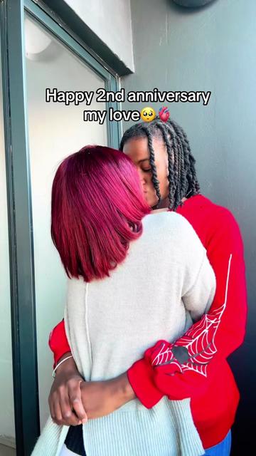 @hopexliyah👩🏻❤️💋👩🏾