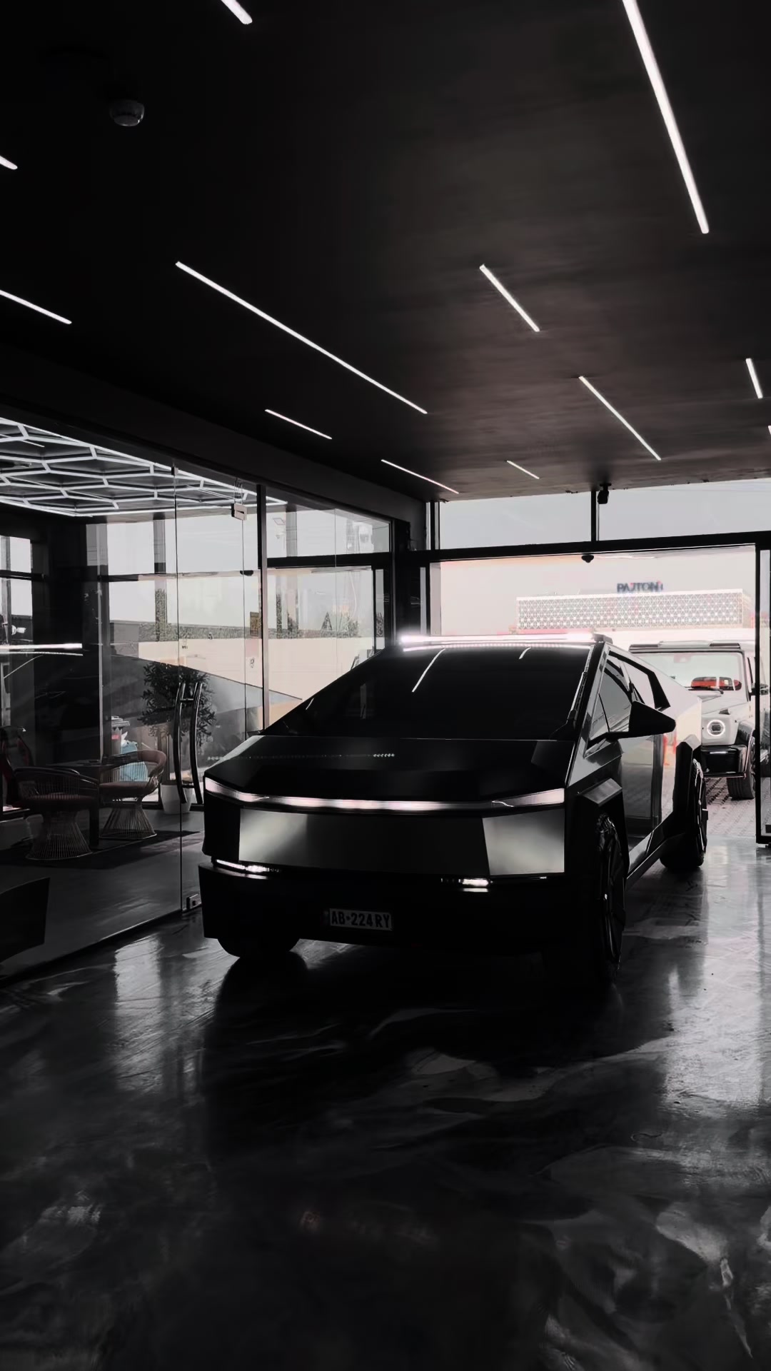 @Unico&rsquo;s Garage Tirana