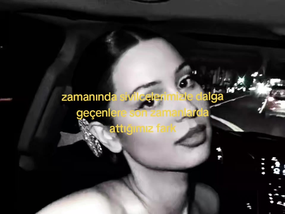 @𝓜𝓮𝓵𝓲𝓴𝓮丰
