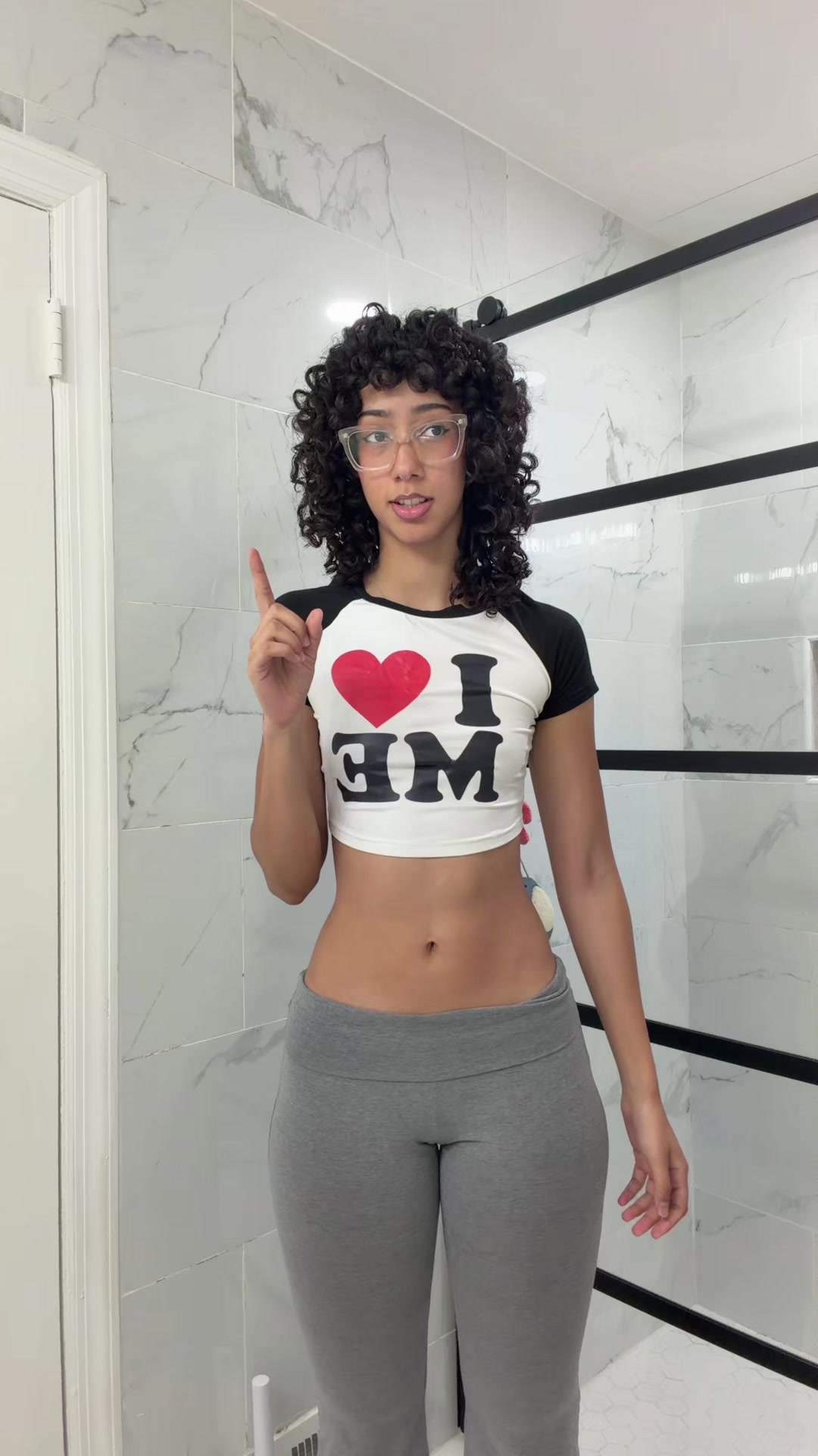 @Lala