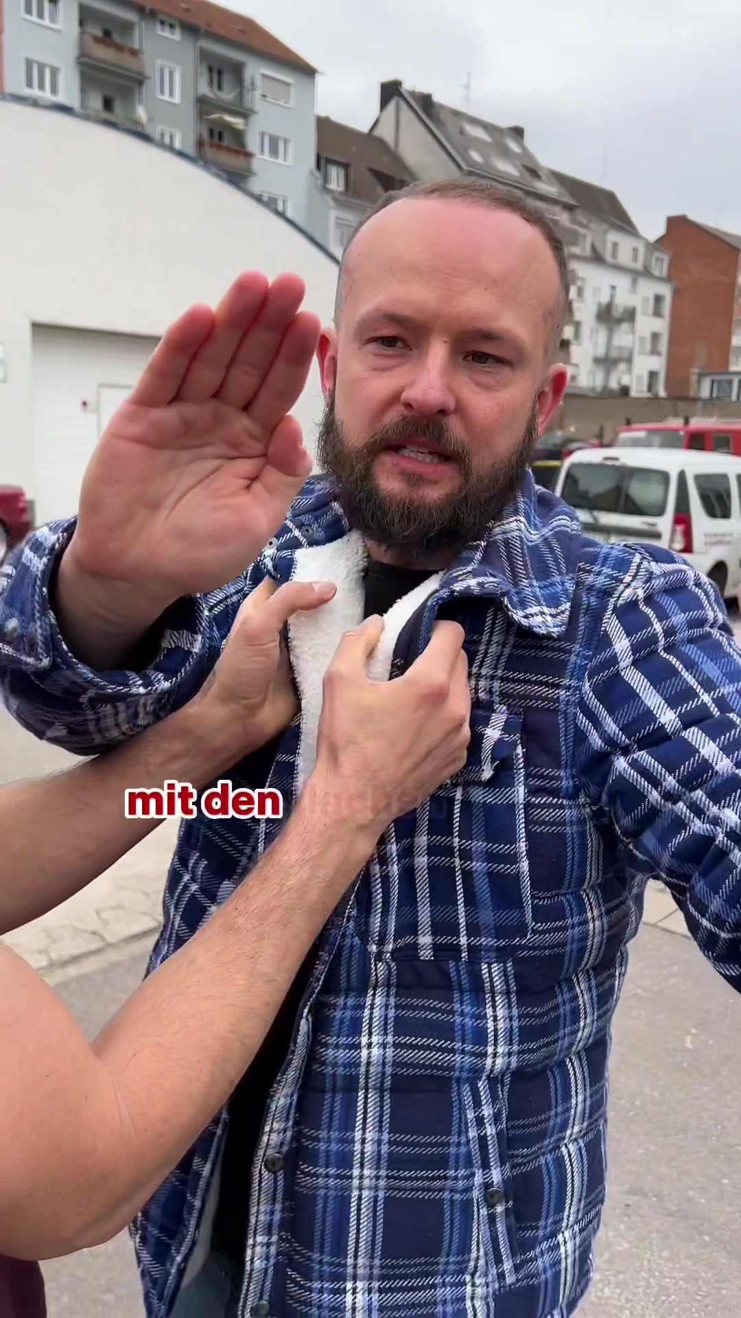 @AK8