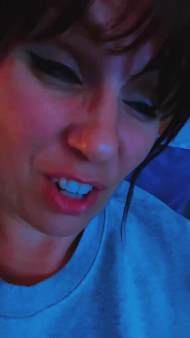 @ArtyMeDeeEmBee 🐝