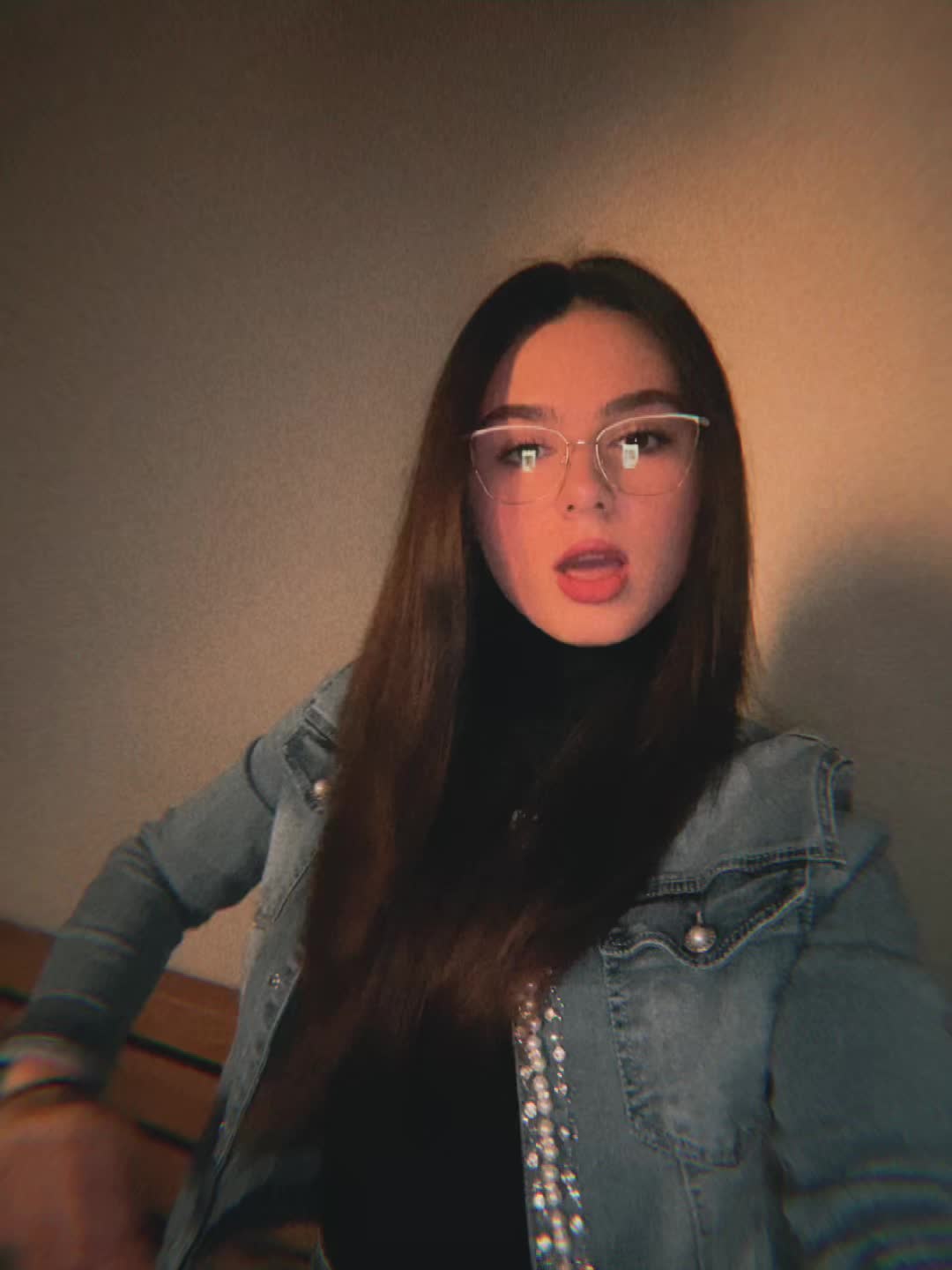 @☝🏼