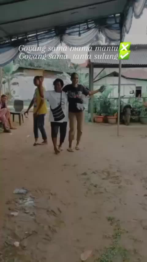 @Ma' Cii