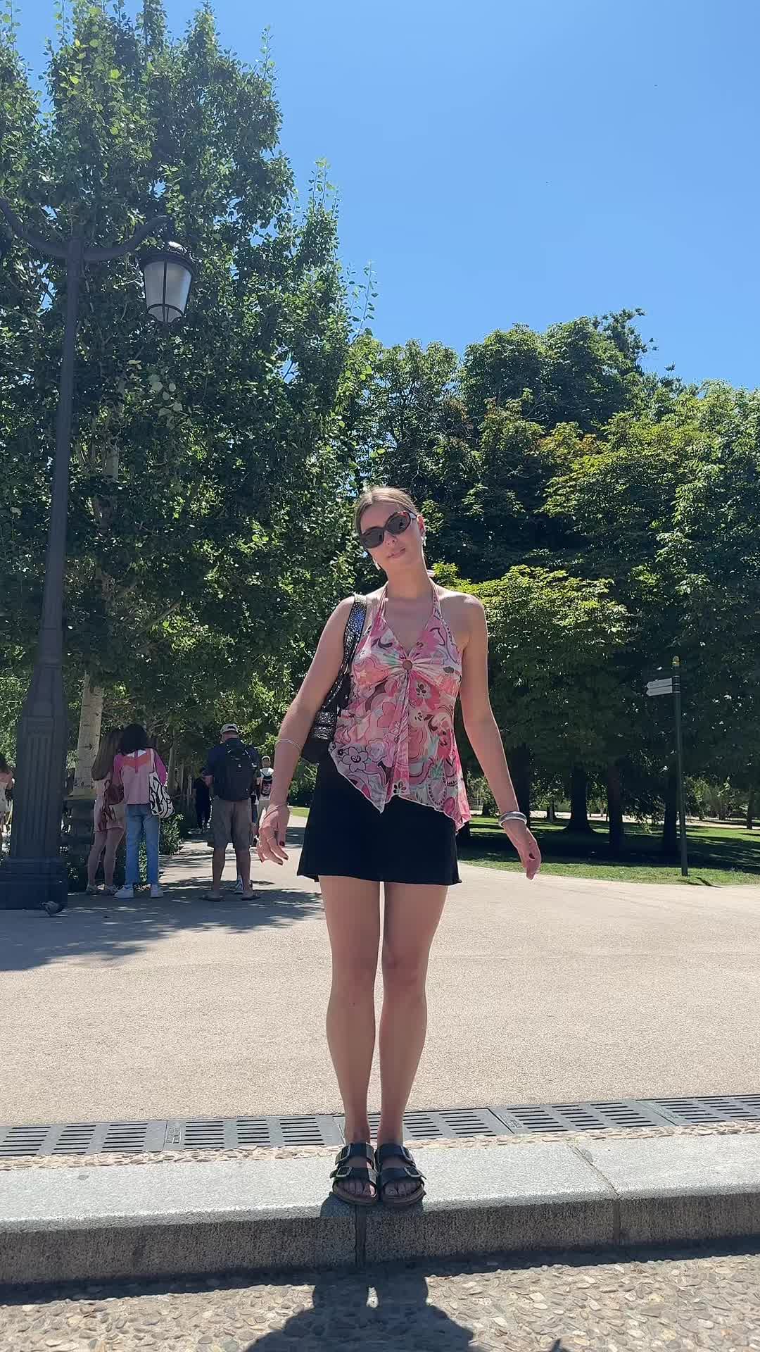 @ninabrzustowska