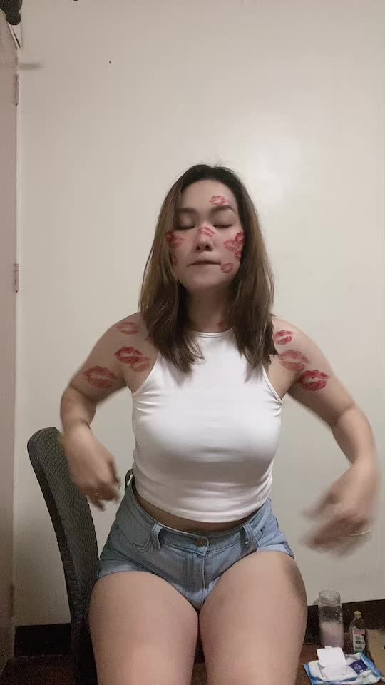 @SpanishLatteeee